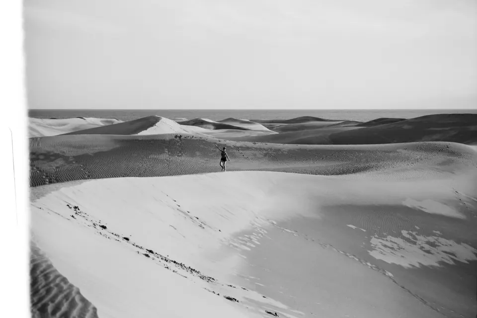 Canaria — photograph by Antonin Sgambato (1/11)