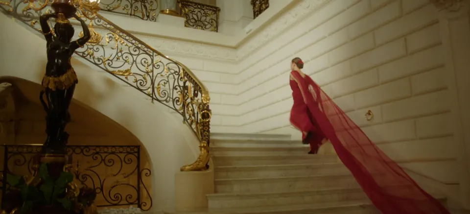 Shangri-La — Dance your life — film still (1/10)