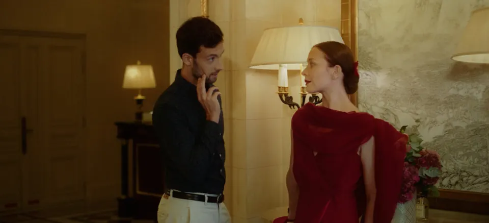 Shangri-La — Dance your life — film still (4/10)