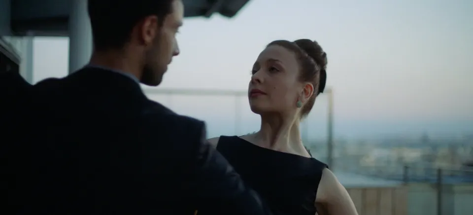 Shangri-La — Dance your life — film still (10/10)