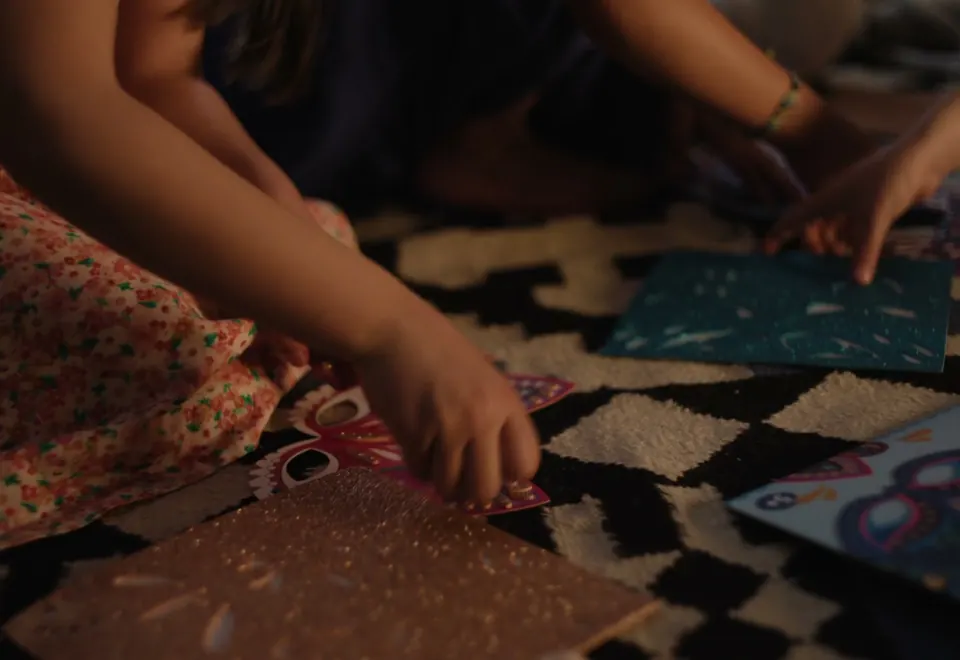 Auzou — Cultivons l’imagination — film still (4/10)