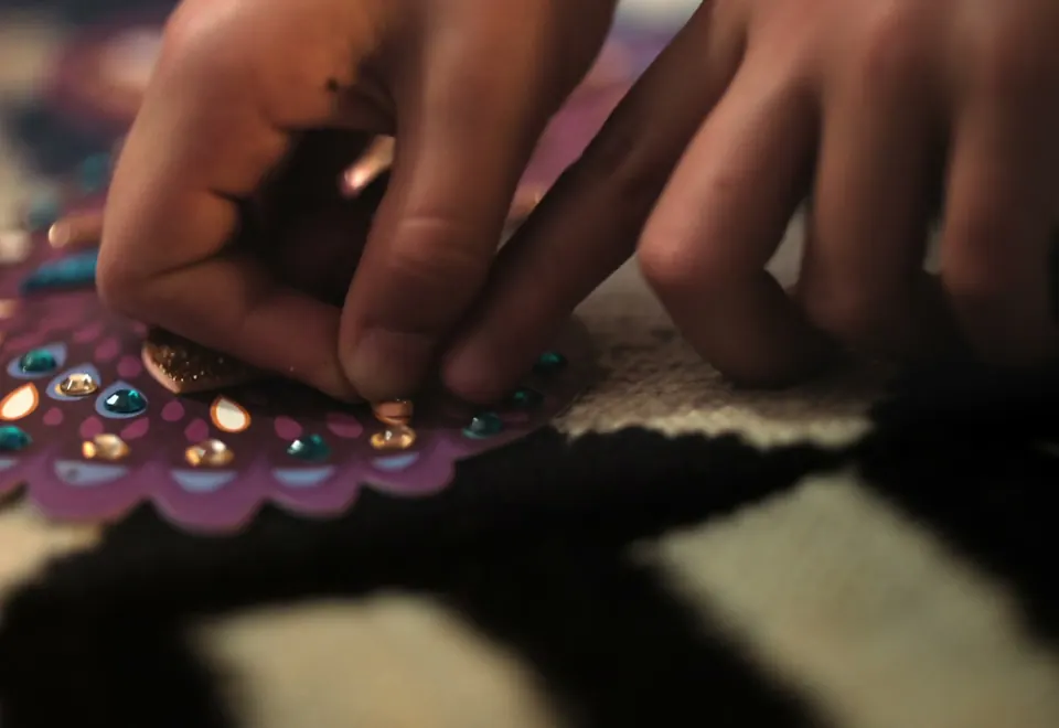Auzou — Cultivons l’imagination — film still (5/10)